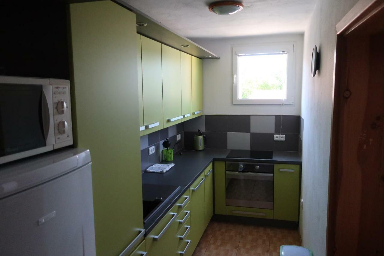 Apartman 819 Apartment Trebon Exterior photo